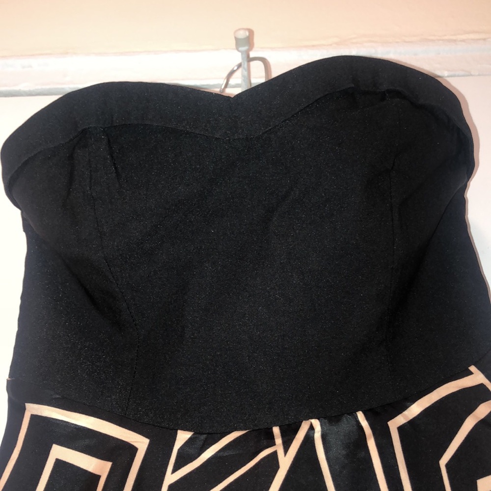 Dress - Picture 2 of 6